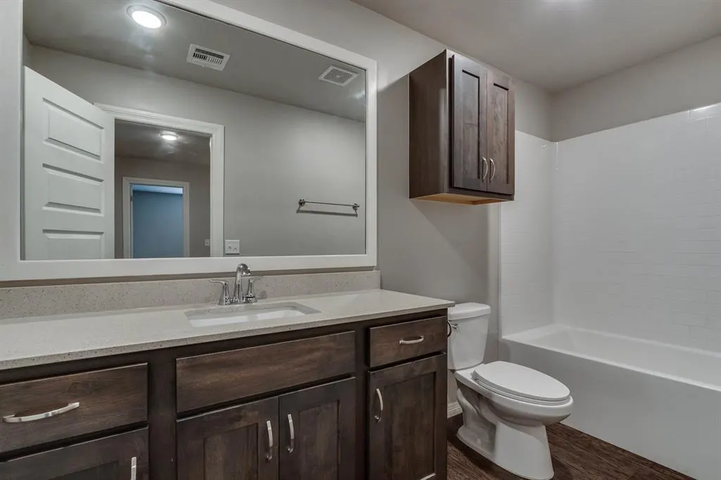Photo 37 — 2208 Camino Del Plaza Lane, Edmond, OK 73013