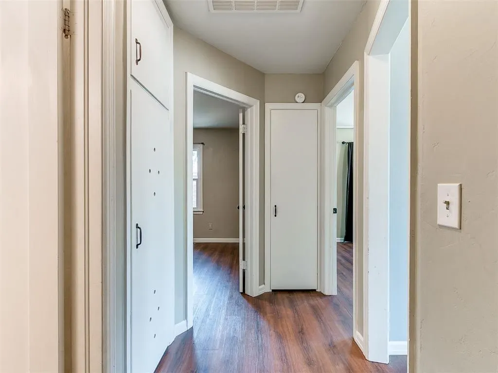 Photo 8 — 2463 NW 42nd Street, Oklahoma City, OK 73112