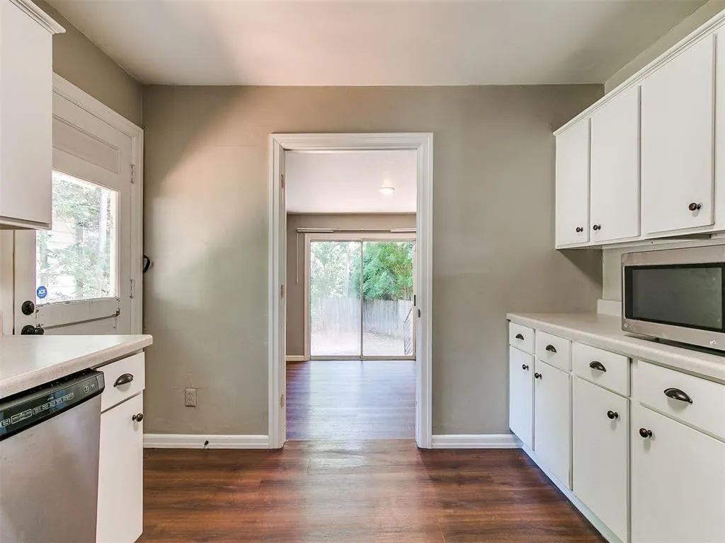 Photo 21 — 2463 NW 42nd Street, Oklahoma City, OK 73112