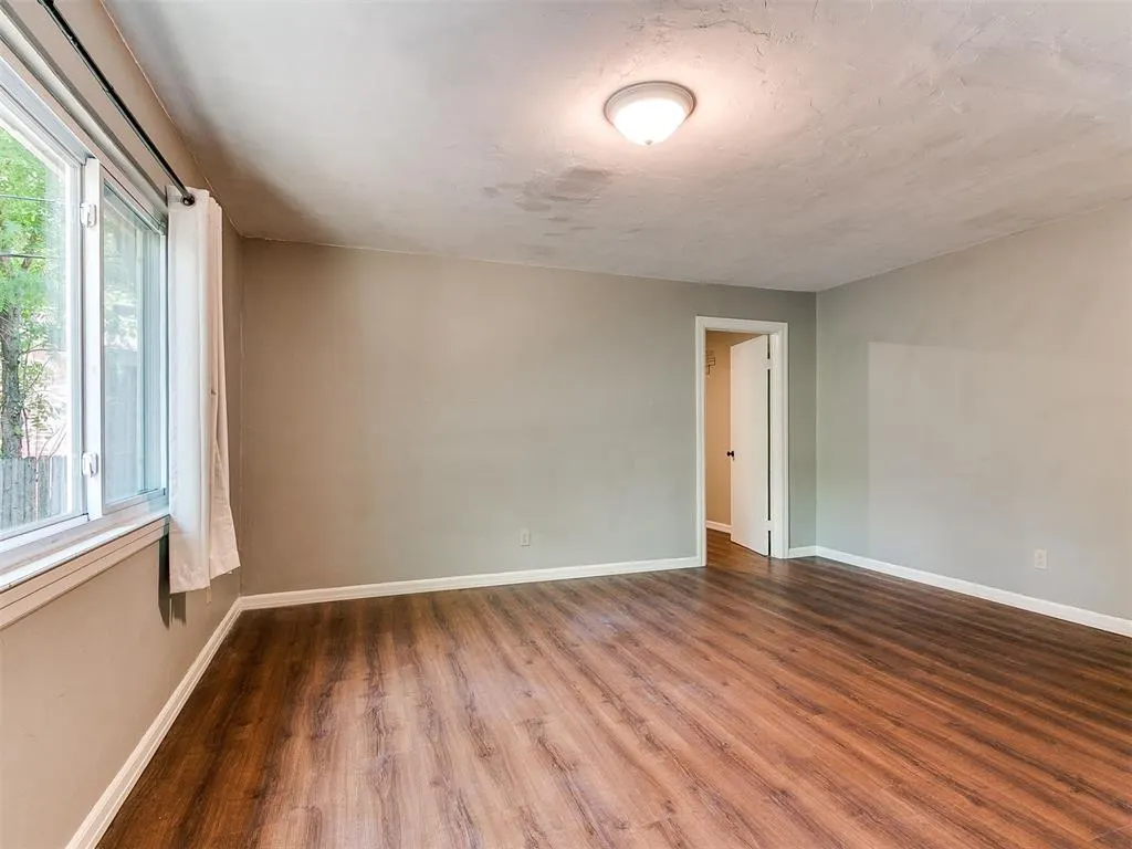 Photo 27 — 2463 NW 42nd Street, Oklahoma City, OK 73112