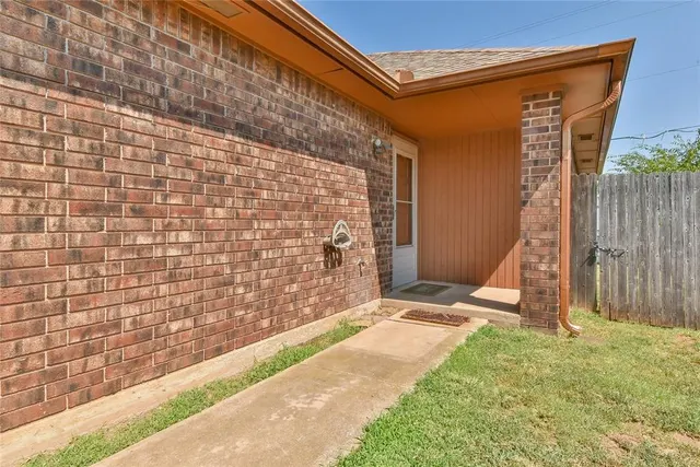 Photo 3 — 8125 SW 36th Street, Oklahoma City, OK 73179