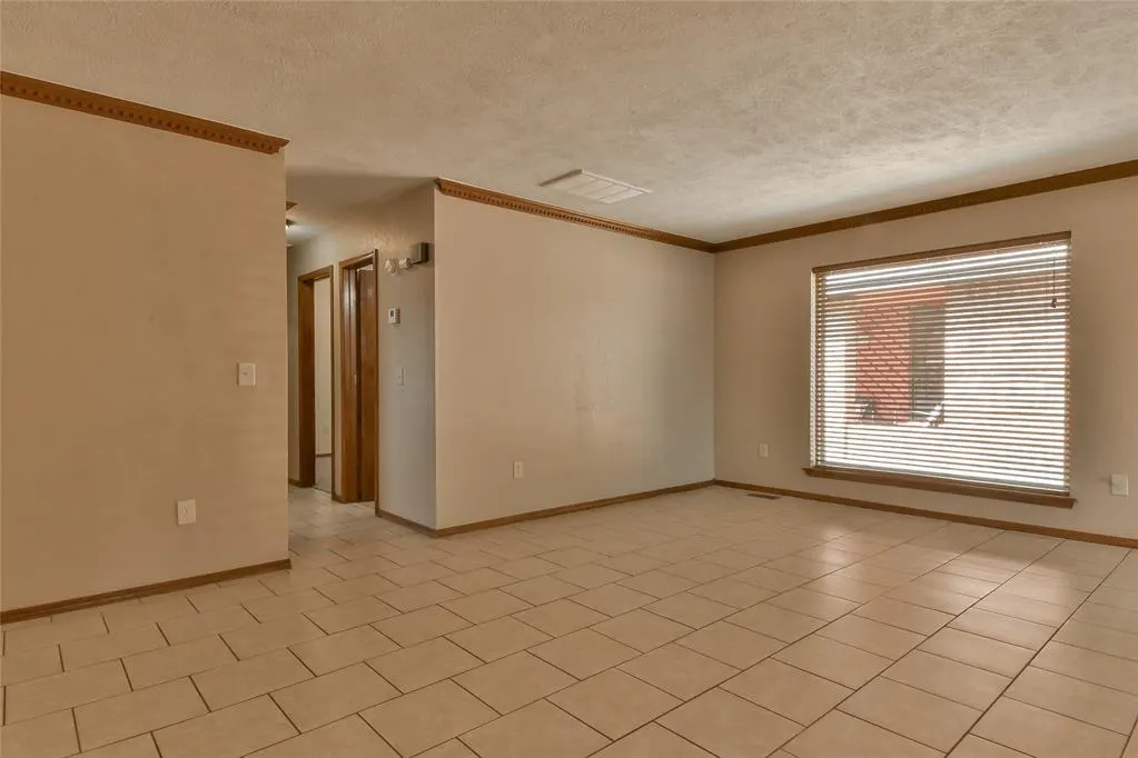 Photo 6 — 8125 SW 36th Street, Oklahoma City, OK 73179