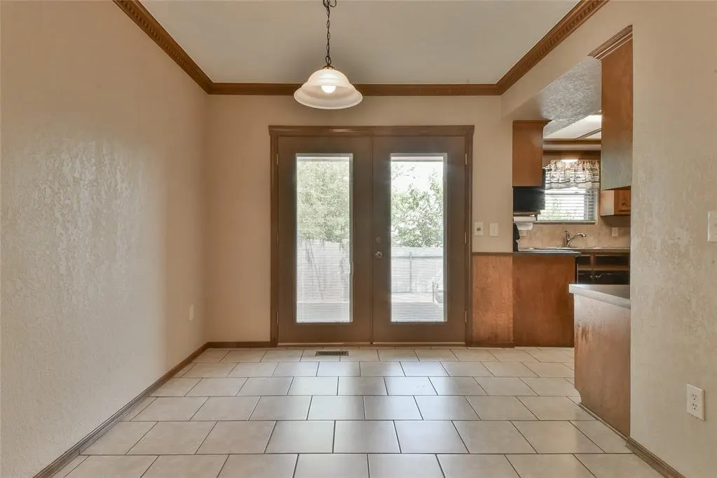 Photo 9 — 8125 SW 36th Street, Oklahoma City, OK 73179