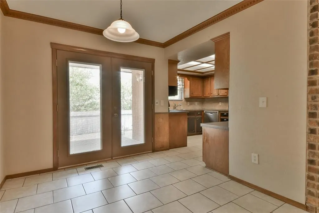 Photo 10 — 8125 SW 36th Street, Oklahoma City, OK 73179