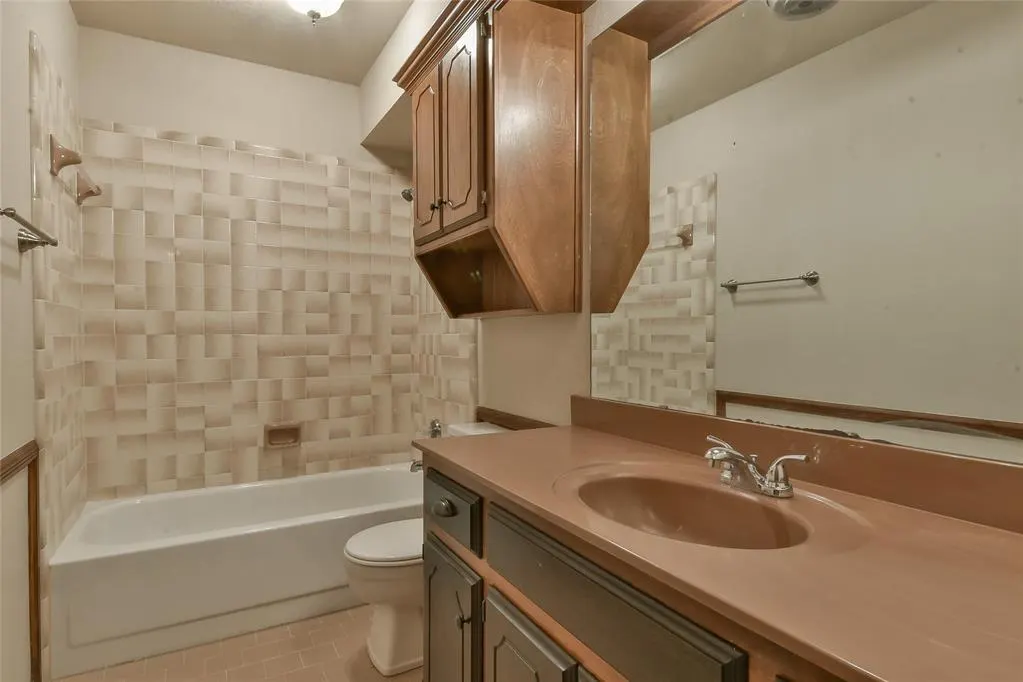 Photo 19 — 8125 SW 36th Street, Oklahoma City, OK 73179