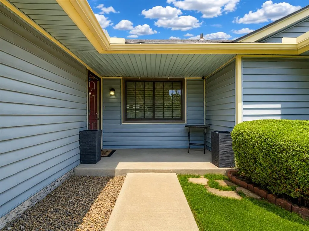 Photo 5 — 8033 NW 113th Street, Oklahoma City, OK 73162