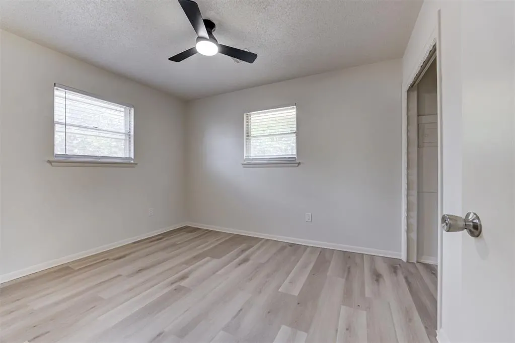 Photo 25 — 8636 NE 33rd Street, Spencer, OK 73084
