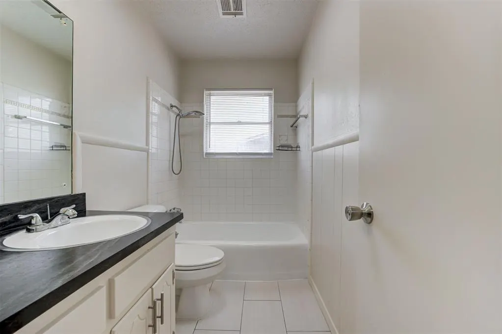 Photo 27 — 8636 NE 33rd Street, Spencer, OK 73084