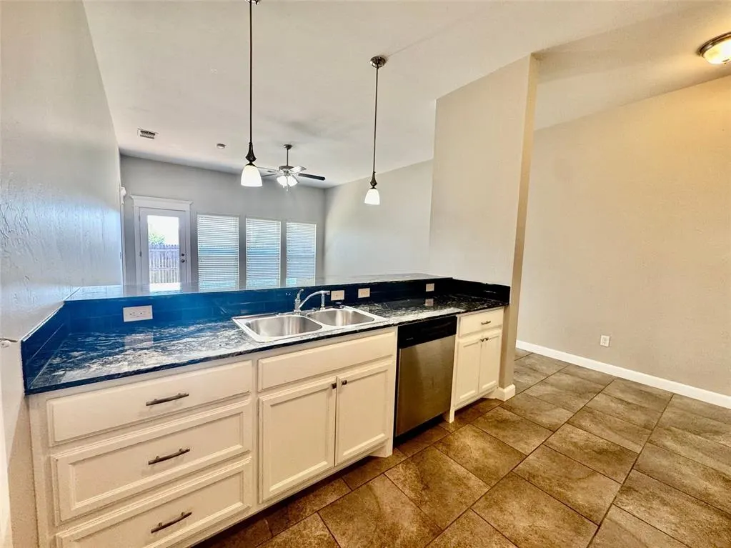 Photo 13 — 18202 Manera Way, Edmond, OK 73012