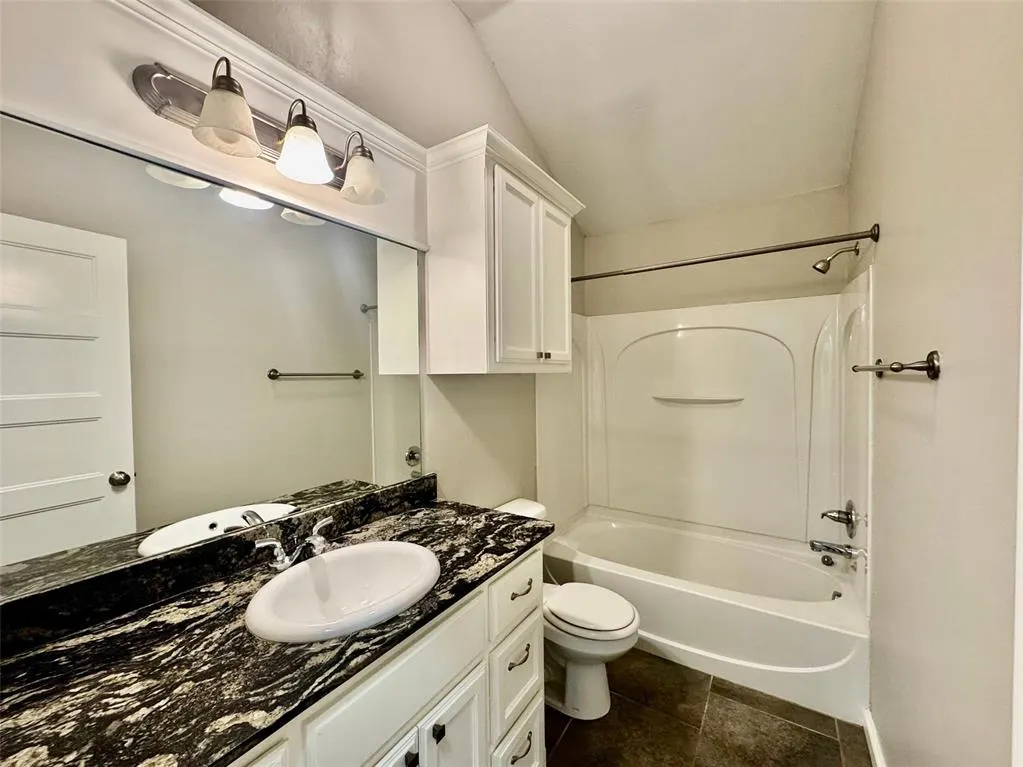 Photo 34 — 18202 Manera Way, Edmond, OK 73012