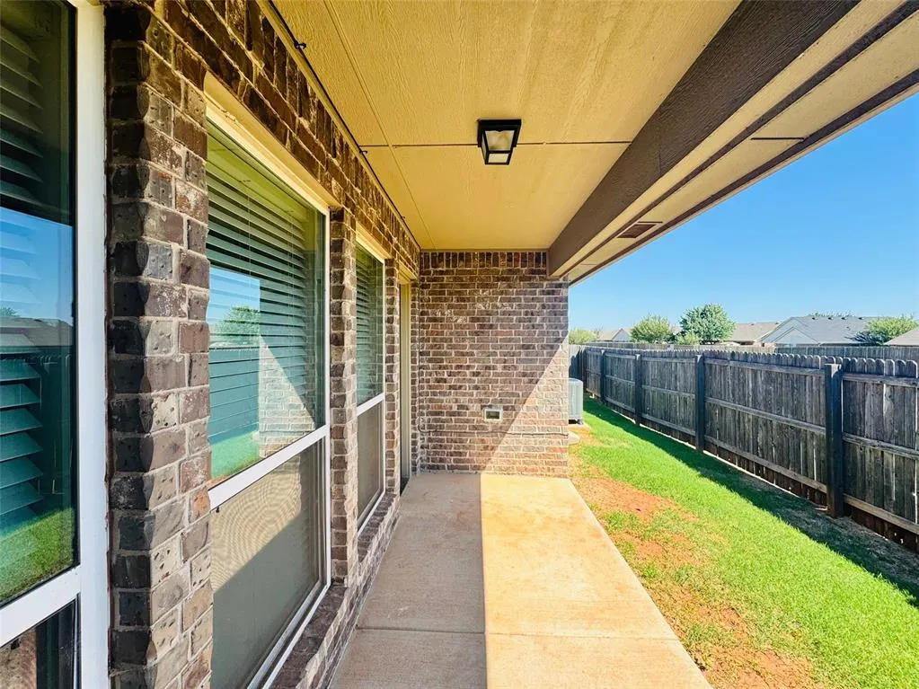 Photo 39 — 18202 Manera Way, Edmond, OK 73012