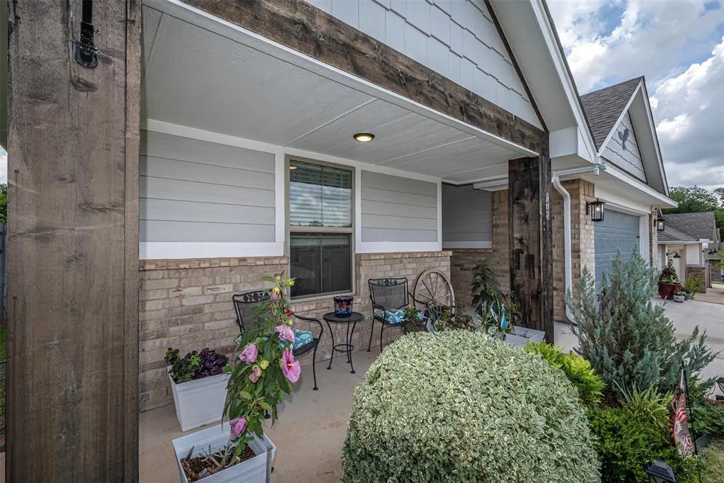 Photo 2 — 903 Dahlia Lane, Noble, OK 73068