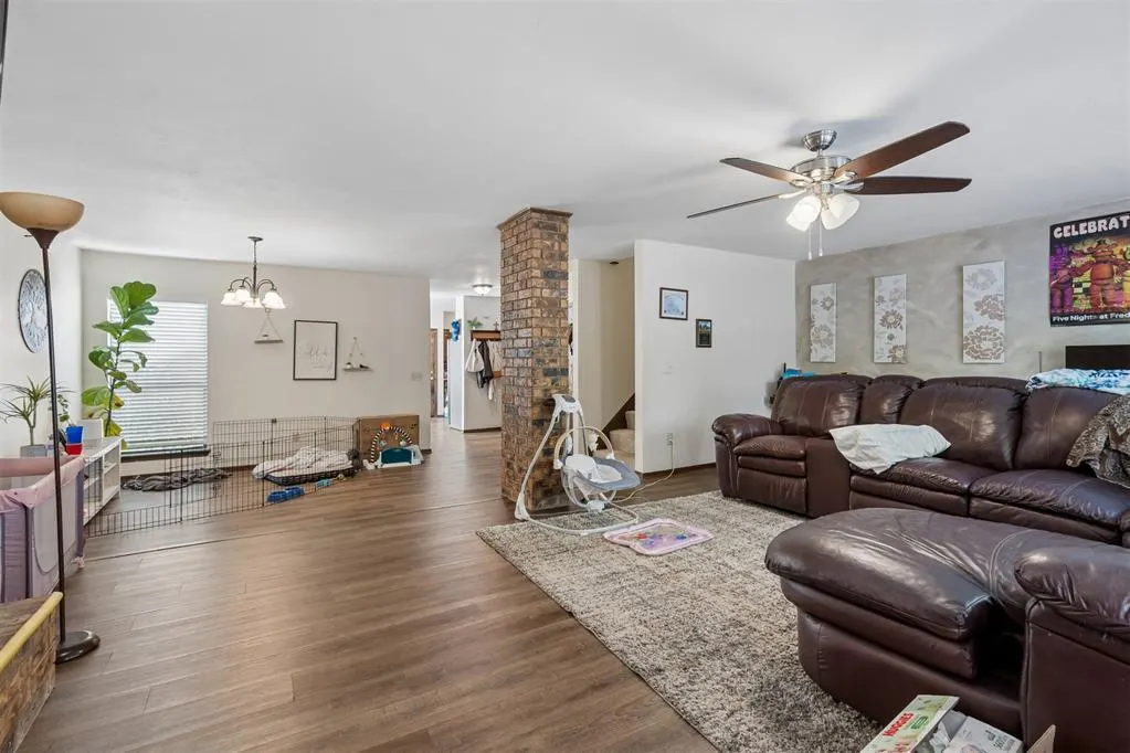 Photo 8 — 1713 Windhill Avenue, Edmond, OK 73034