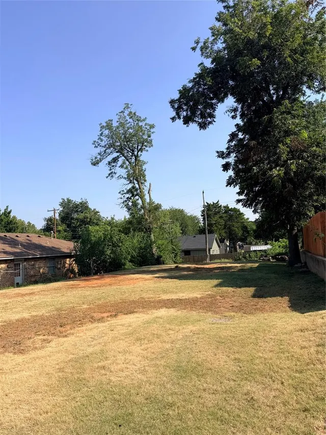 Photo 4 — 1005 W London Avenue, El Reno, OK 73036