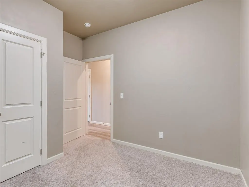Photo 17 — 2105 NE 12th Street, Oklahoma City, OK 73117