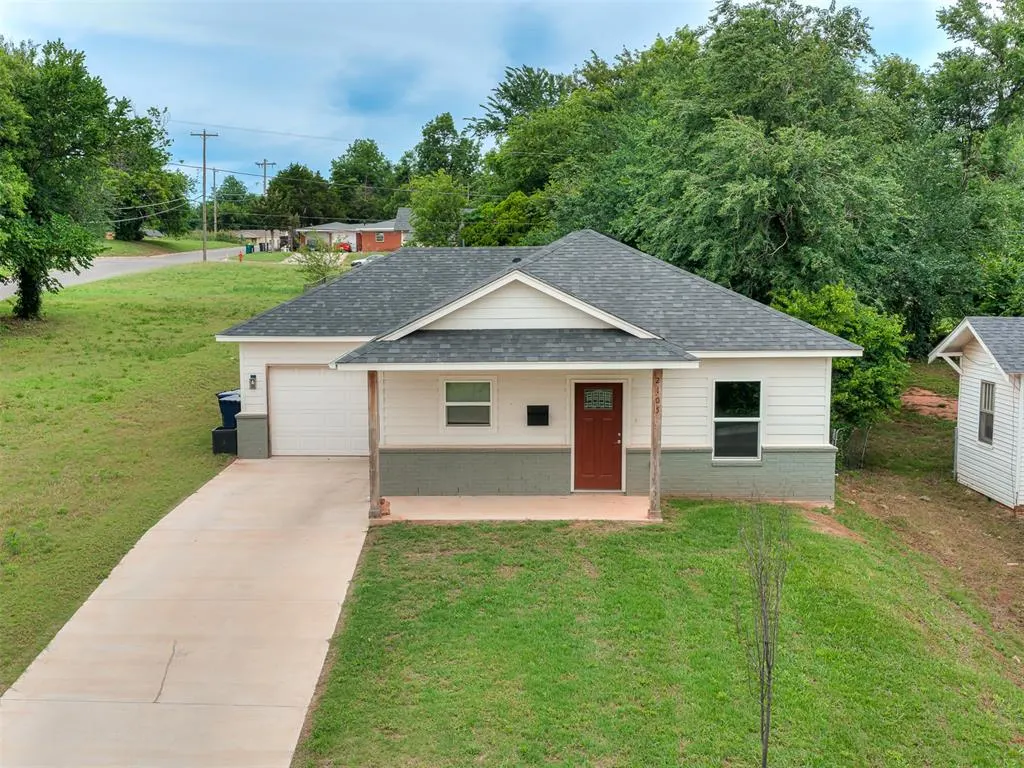 Photo 28 — 2105 NE 12th Street, Oklahoma City, OK 73117