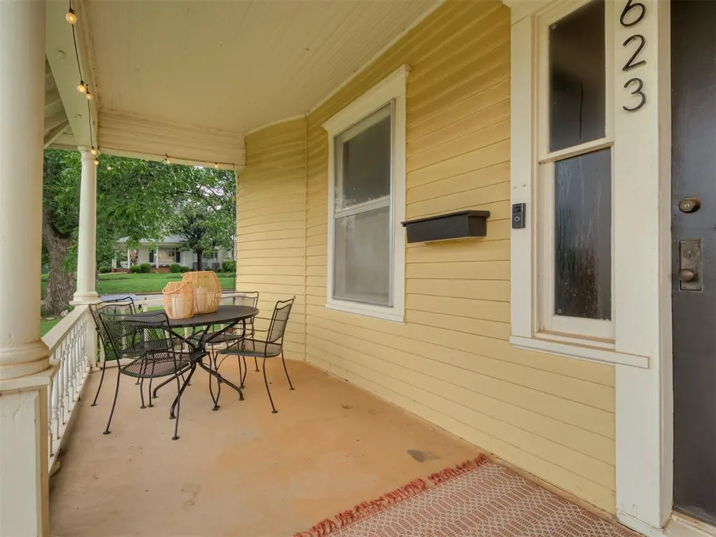 Photo 3 — 623 E Warner Avenue, Guthrie, OK 73044