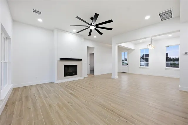 Photo 6 — 2153 Providence Way, Crescent, OK 73028