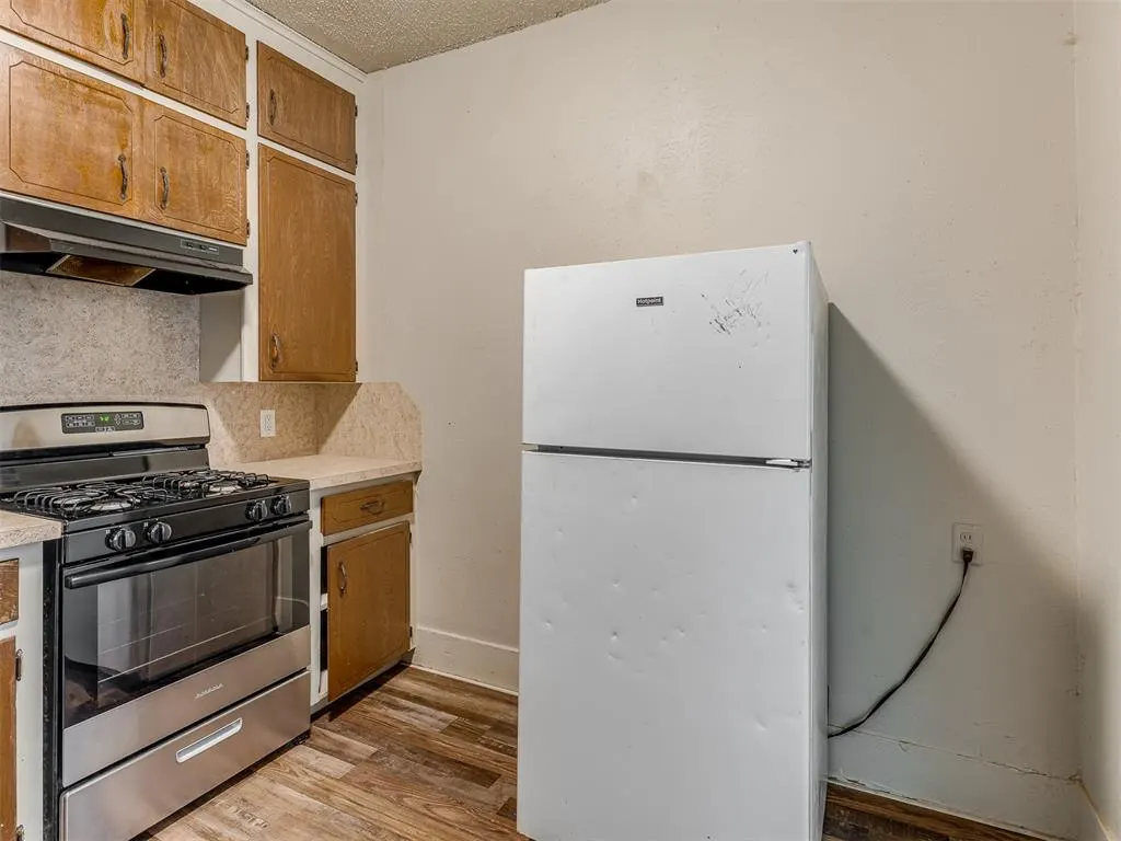 Photo 7 — 2109 NE 12th Street, Oklahoma City, OK 73117