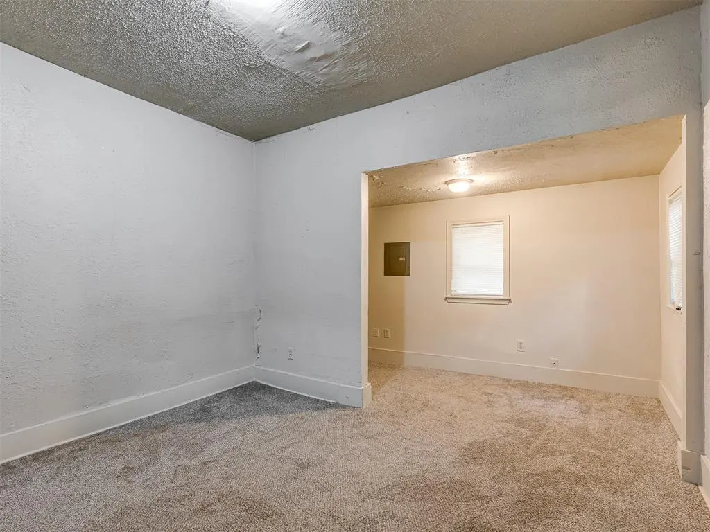 Photo 19 — 2109 NE 12th Street, Oklahoma City, OK 73117
