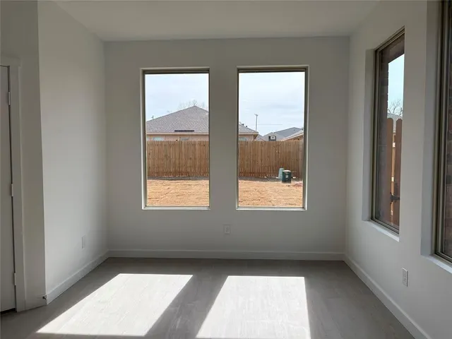 Photo 7 — 9217 SW 19th Street, Oklahoma City, OK 73128