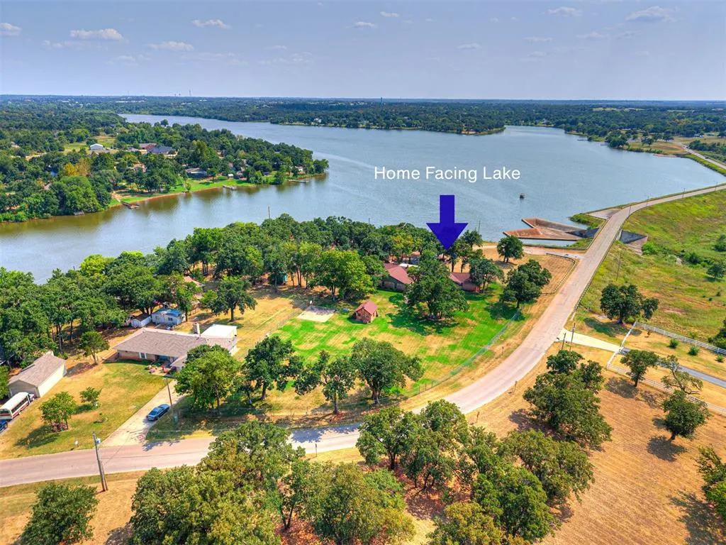 Photo 3 — 1016 N Shore Drive, Guthrie, OK 73044