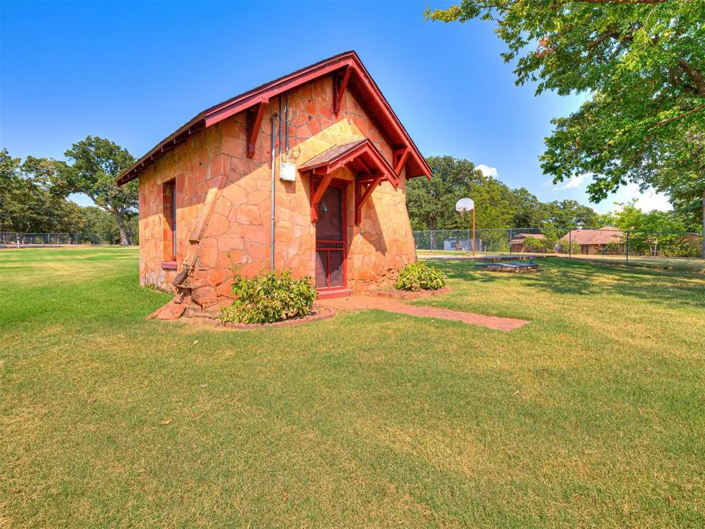 Photo 44 — 1016 N Shore Drive, Guthrie, OK 73044