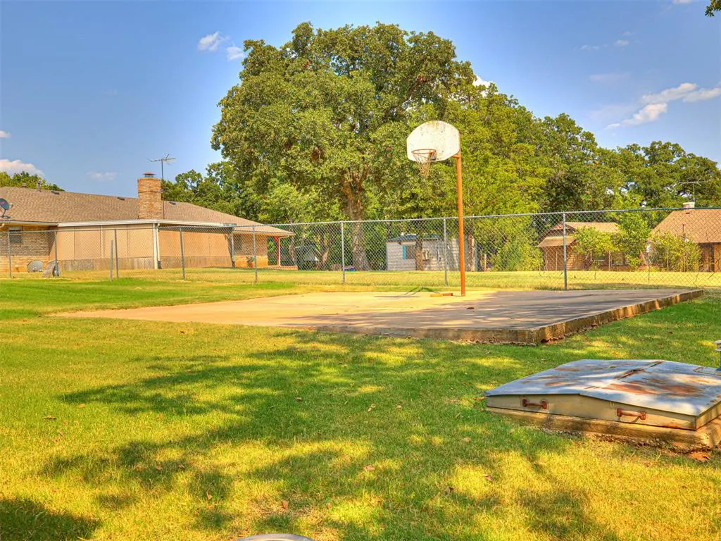 Photo 45 — 1016 N Shore Drive, Guthrie, OK 73044