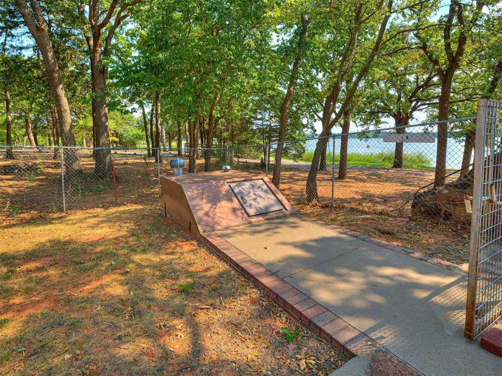 Photo 49 — 1016 N Shore Drive, Guthrie, OK 73044