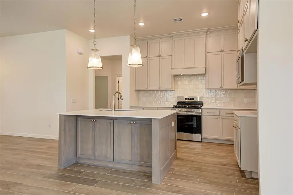 Photo 12 — 4116 Overlook Pass, Edmond, OK 73025