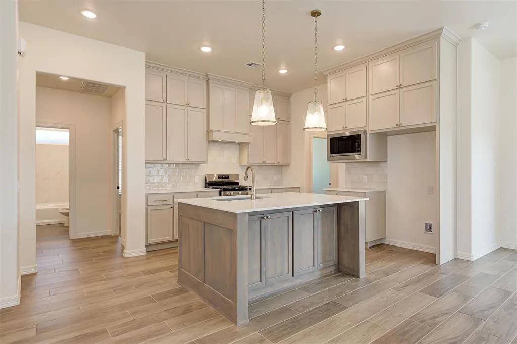 Photo 13 — 4116 Overlook Pass, Edmond, OK 73025