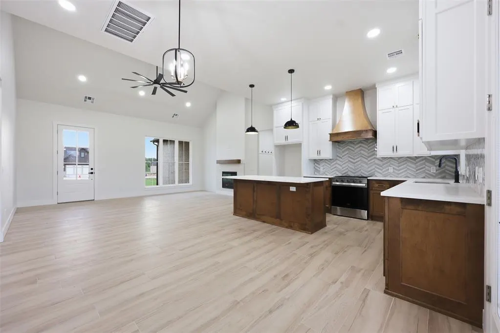 Photo 8 — 2179 Providence Way, Crescent, OK 73028