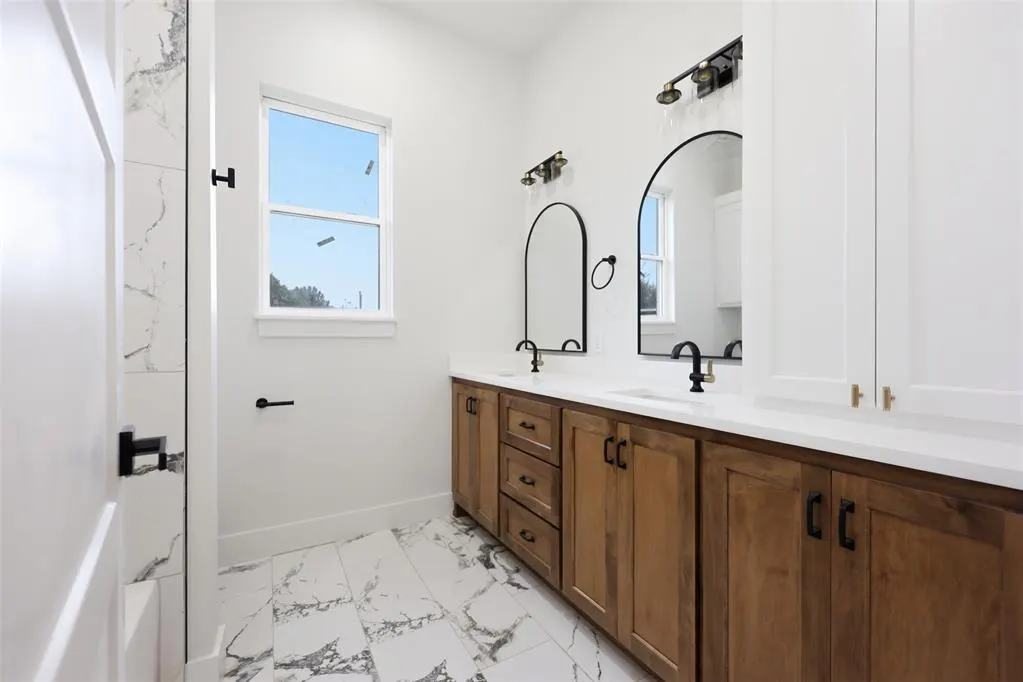Photo 19 — 2179 Providence Way, Crescent, OK 73028