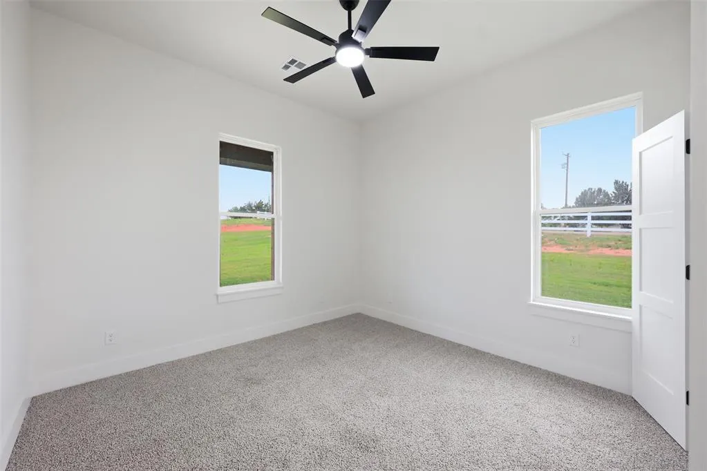 Photo 21 — 2179 Providence Way, Crescent, OK 73028