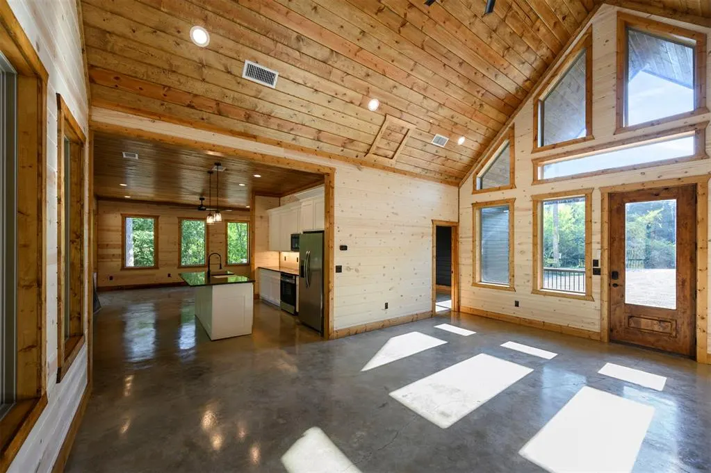 Photo 18 — 1231 Catfish Bay Road, Broken Bow, OK 74728
