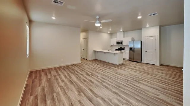 Photo 5 — 3802 Franks Way, Bethany, OK 73008