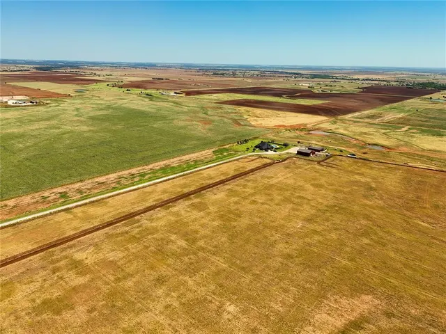Photo 8 — 22279 N 2910 Road, Kingfisher, OK 73750