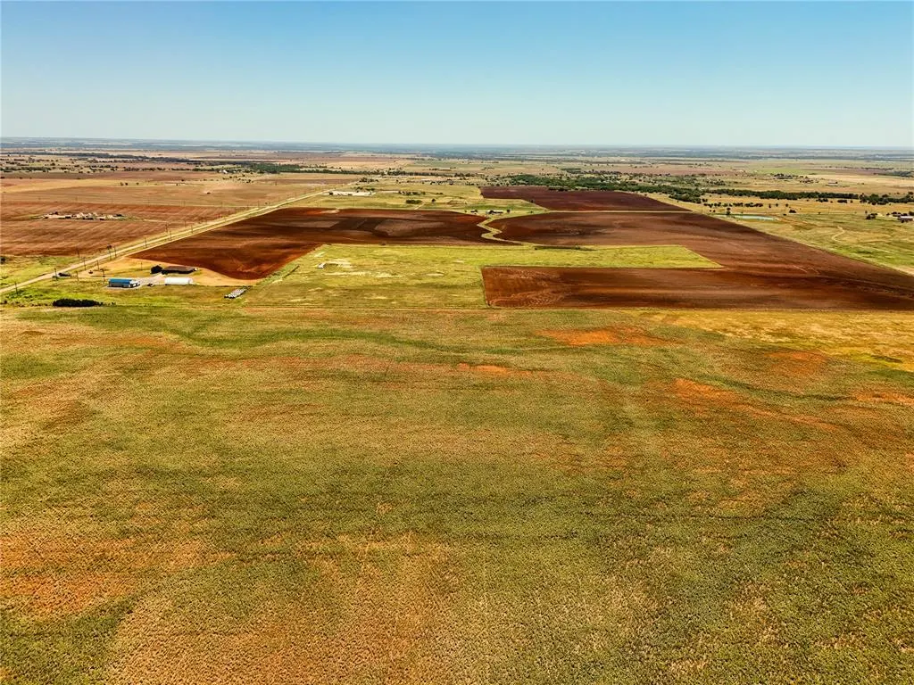 Photo 25 — 22279 N 2910 Road, Kingfisher, OK 73750