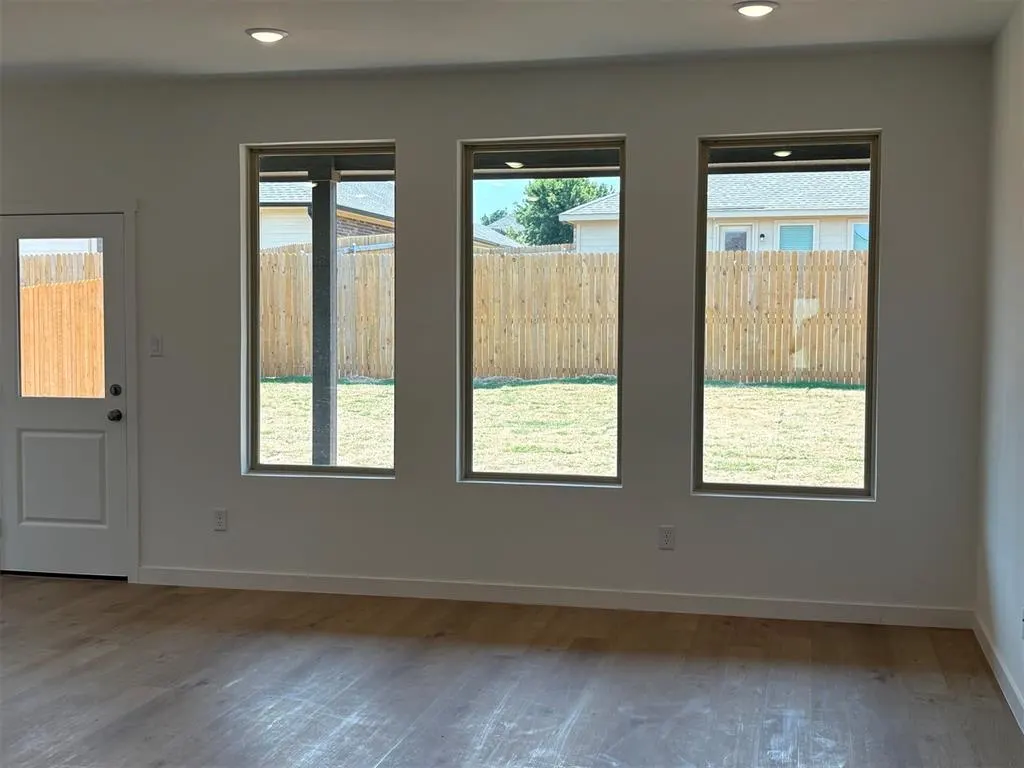 Photo 3 — 9221 SW 19th Street, Oklahoma City, OK 73128