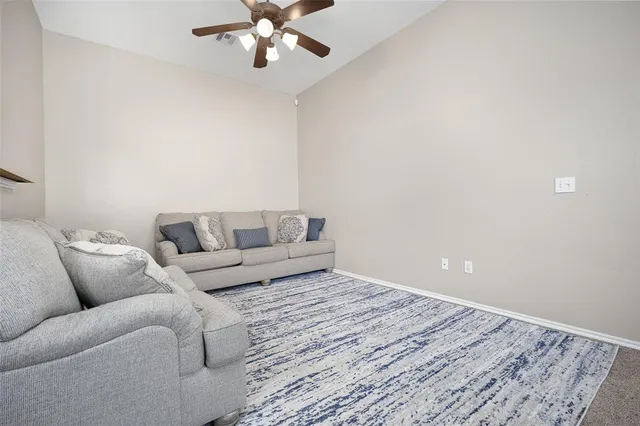 Photo 7 — 2066 SE 24th Avenue, Norman, OK 73071