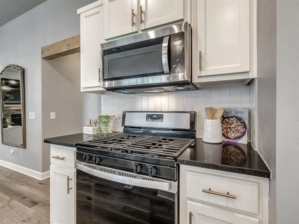 Photo 8 — 18816 Caballero Drive, Edmond, OK 73012