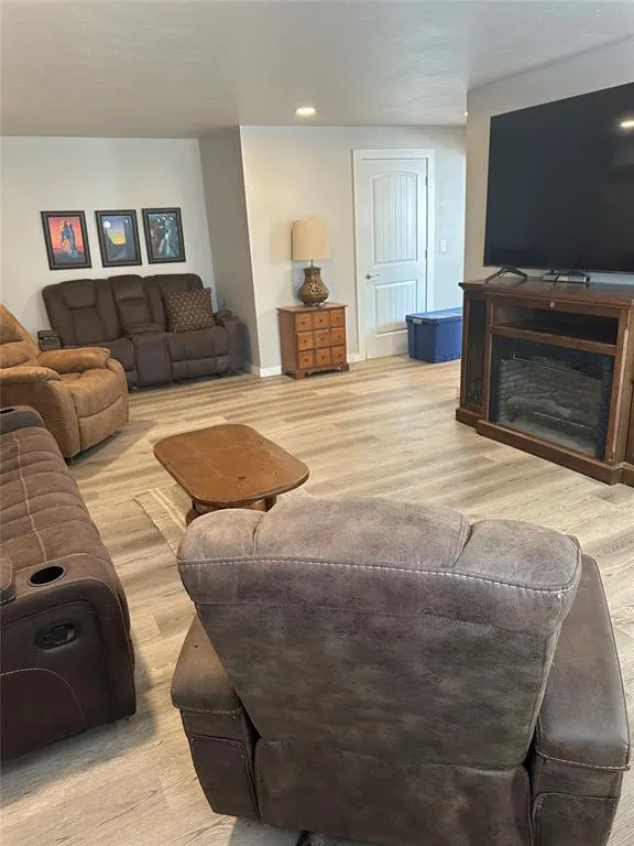 Photo 24 — 301 S Dunn Street, Roosevelt, OK 73564