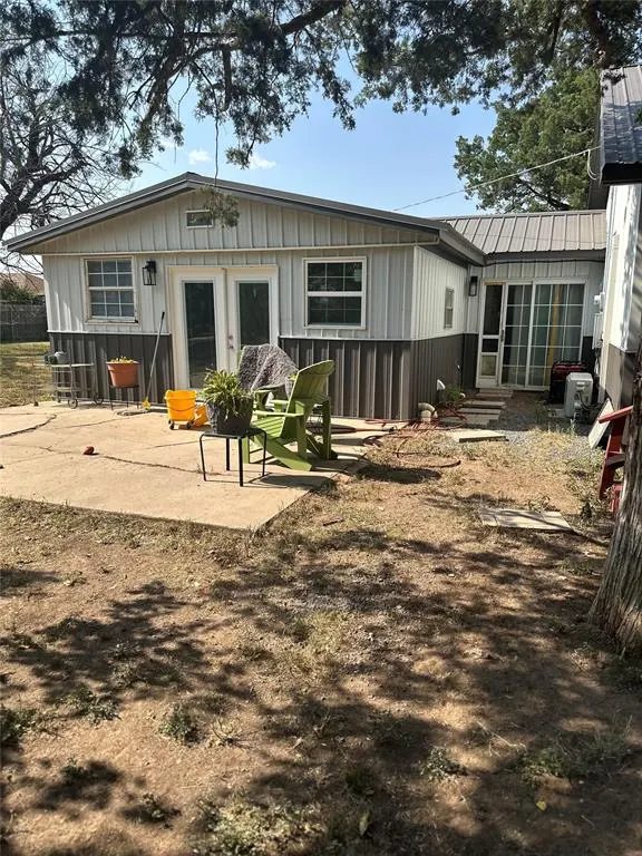 Photo 37 — 301 S Dunn Street, Roosevelt, OK 73564