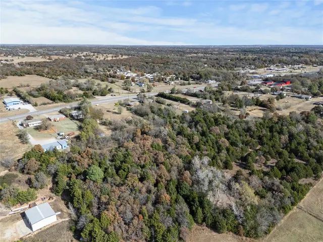 Photo 5 — 12560 NE 23 Street, Nicoma Park, OK 73066