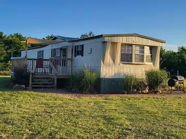 Photo 3 — 418251 E 1201 Road, Eufaula, OK 74432