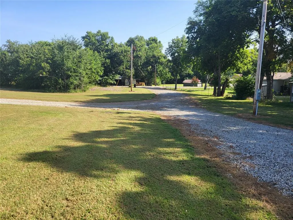 Photo 22 — 418251 E 1201 Road, Eufaula, OK 74432