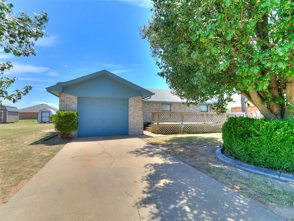 Front exterior — 3403 W Mississippi Avenue, Chickasha, OK 73018