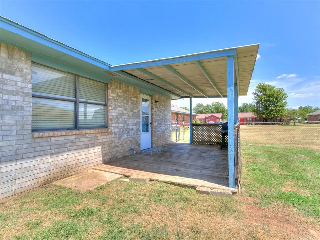 Photo 23 — 3403 W Mississippi Avenue, Chickasha, OK 73018