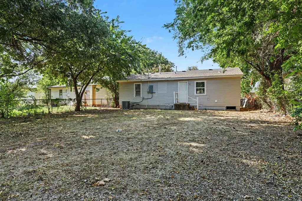 Photo 14 — 3805 SW 40th Place, Oklahoma City, OK 73119