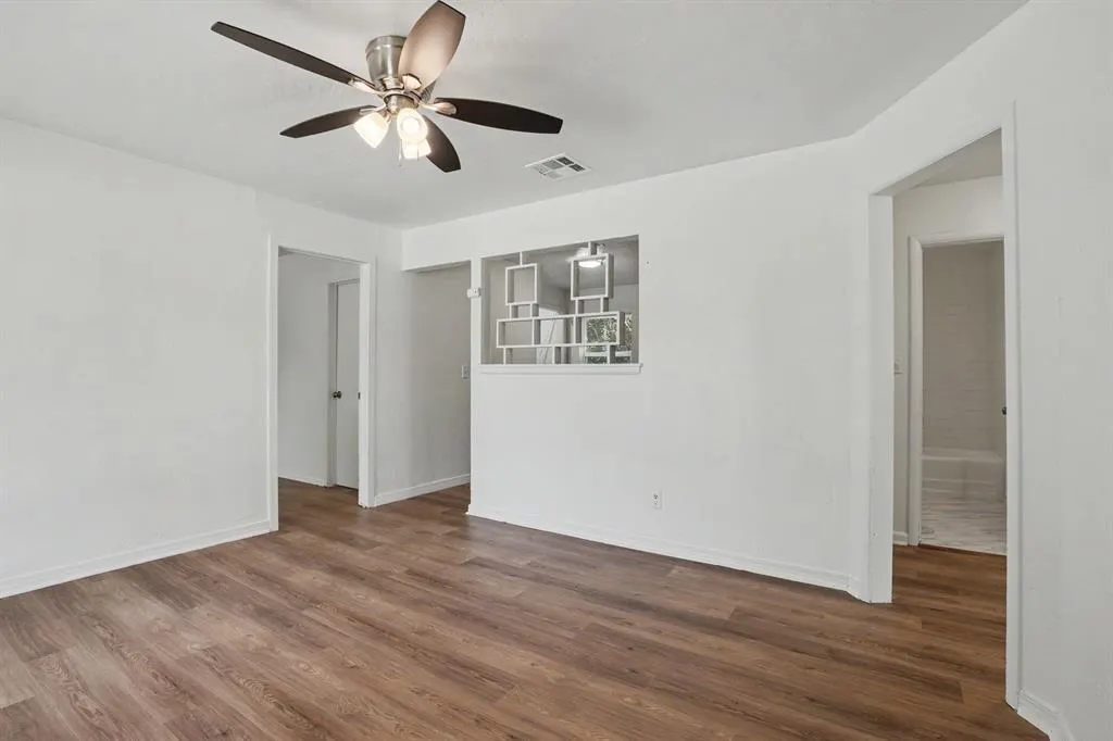 Photo 7 — 3805 SW 40th Place, Oklahoma City, OK 73119